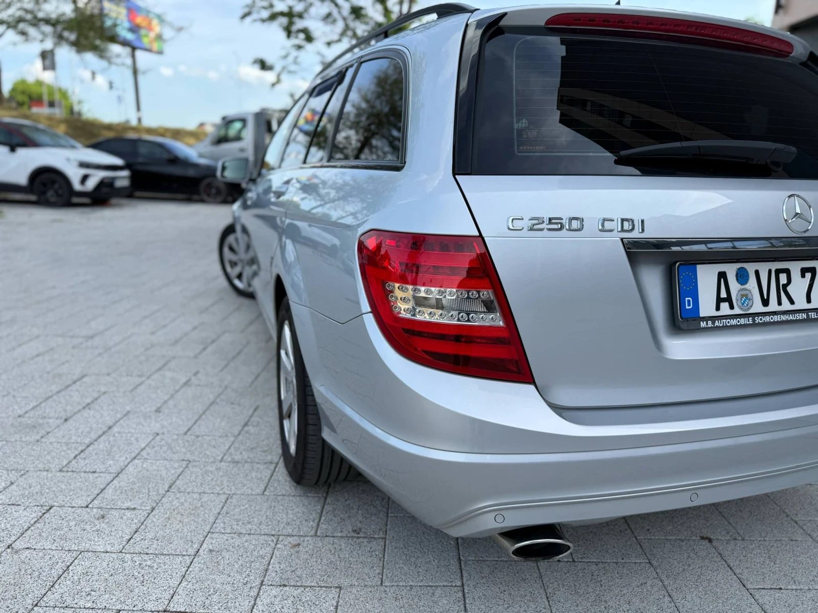 Mercedes-Benz C 250  - изображение 3