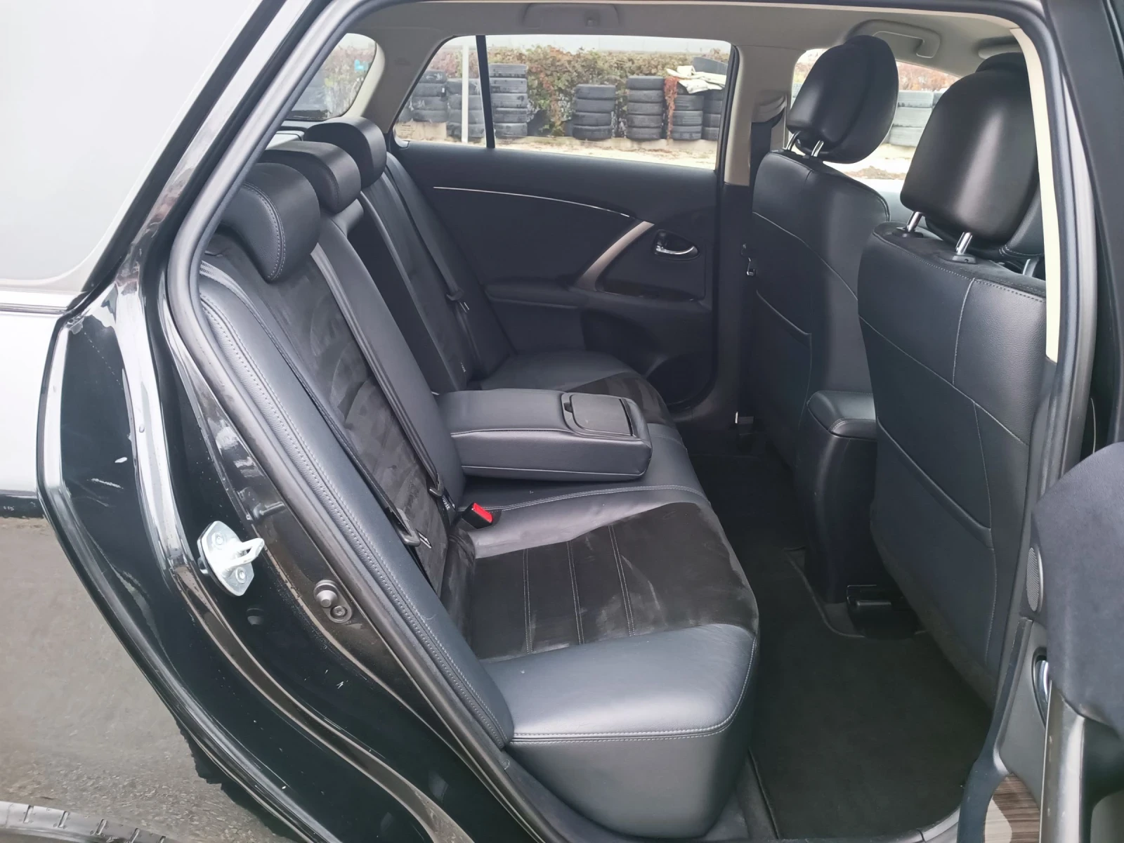Toyota Avensis 2.0i-152��-���������-�����-6��-FACELIFT-KEYLESS | Mobile.bg � ����������� 12