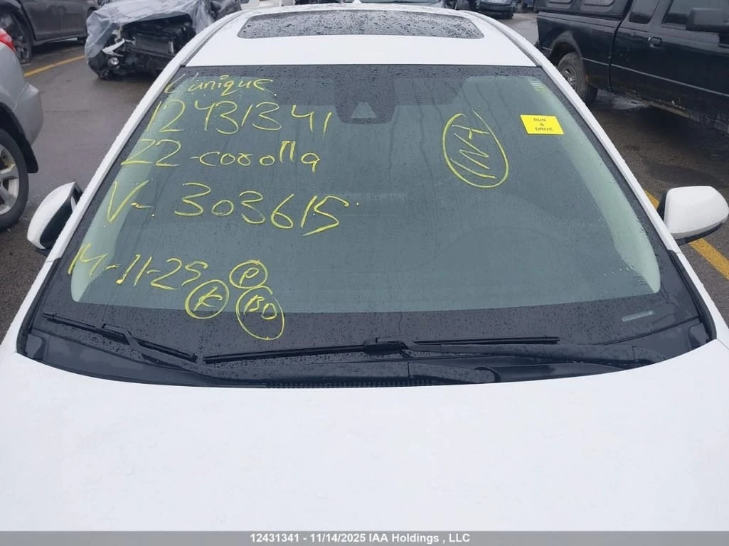 Toyota Corolla * XLE * CARFAX *    | Mobile.bg   17