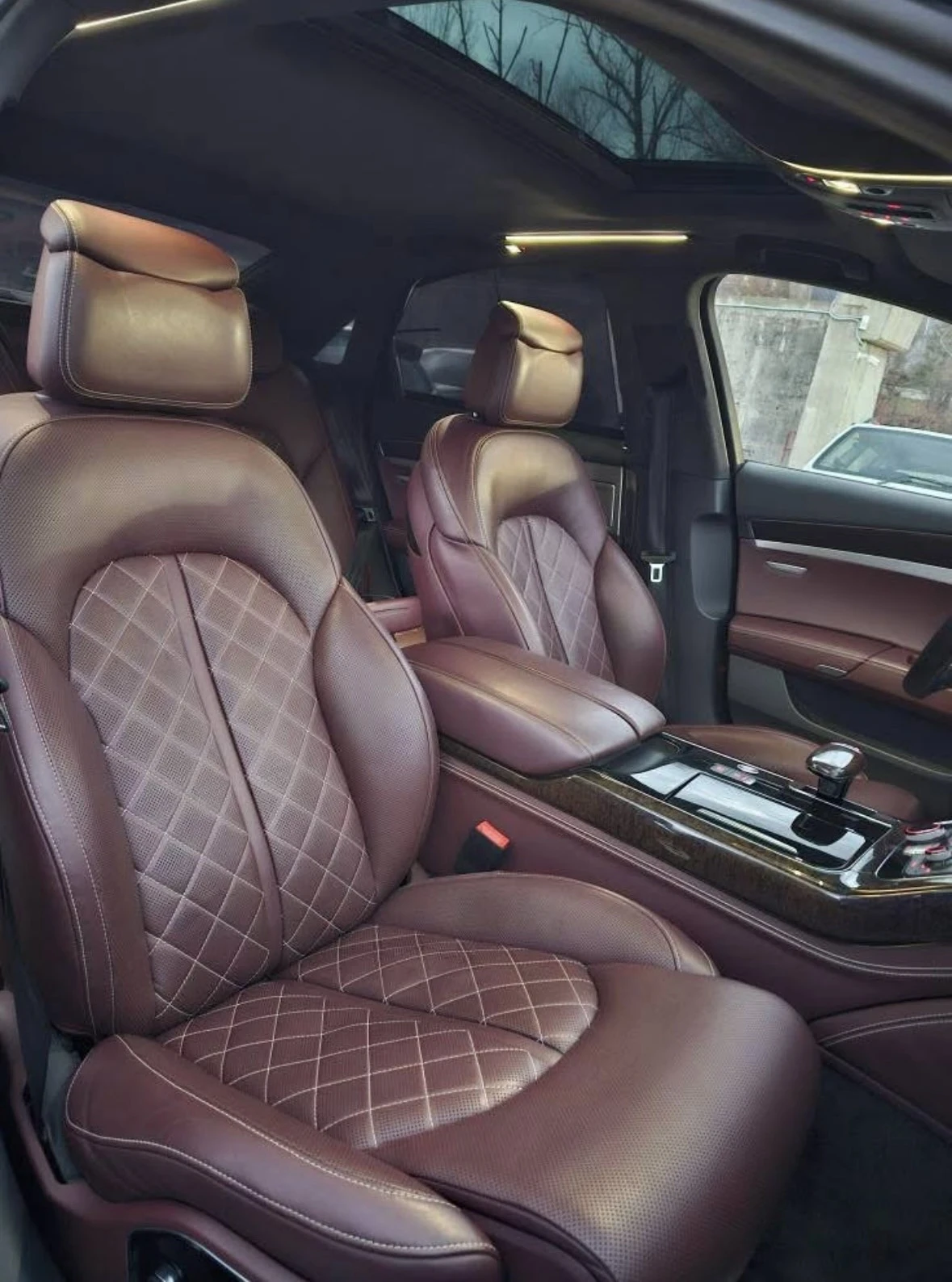 Audi A8 4:2TDI EXCLUZIVE !!!TOP TOP TOP/регистирана!  - изображение 4