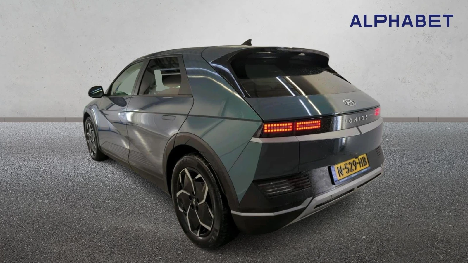 Hyundai Ioniq 5  - изображение 3