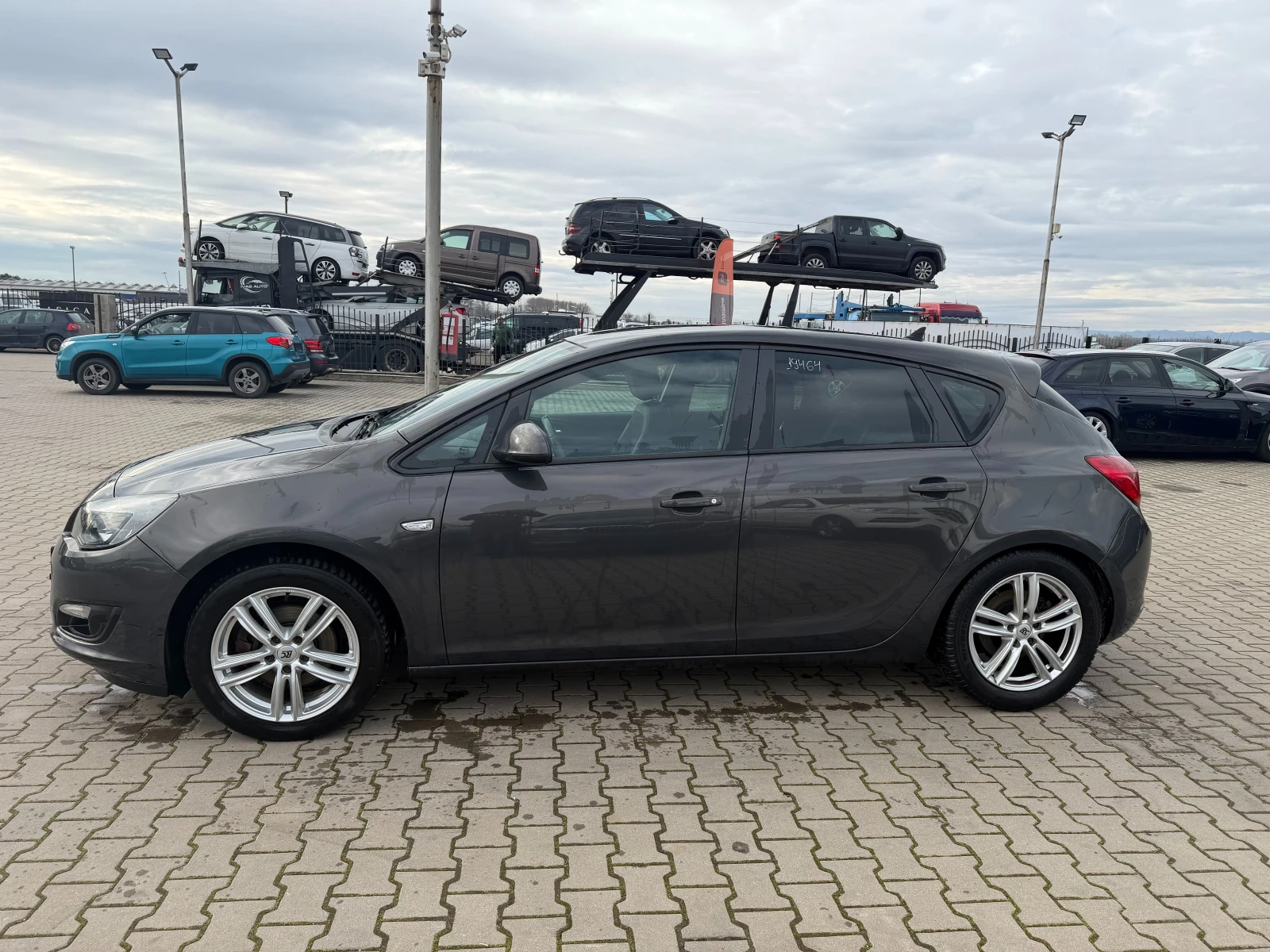 Opel Astra 1.6CDTI NAVI/KOJA EURO 5 - изображение 9