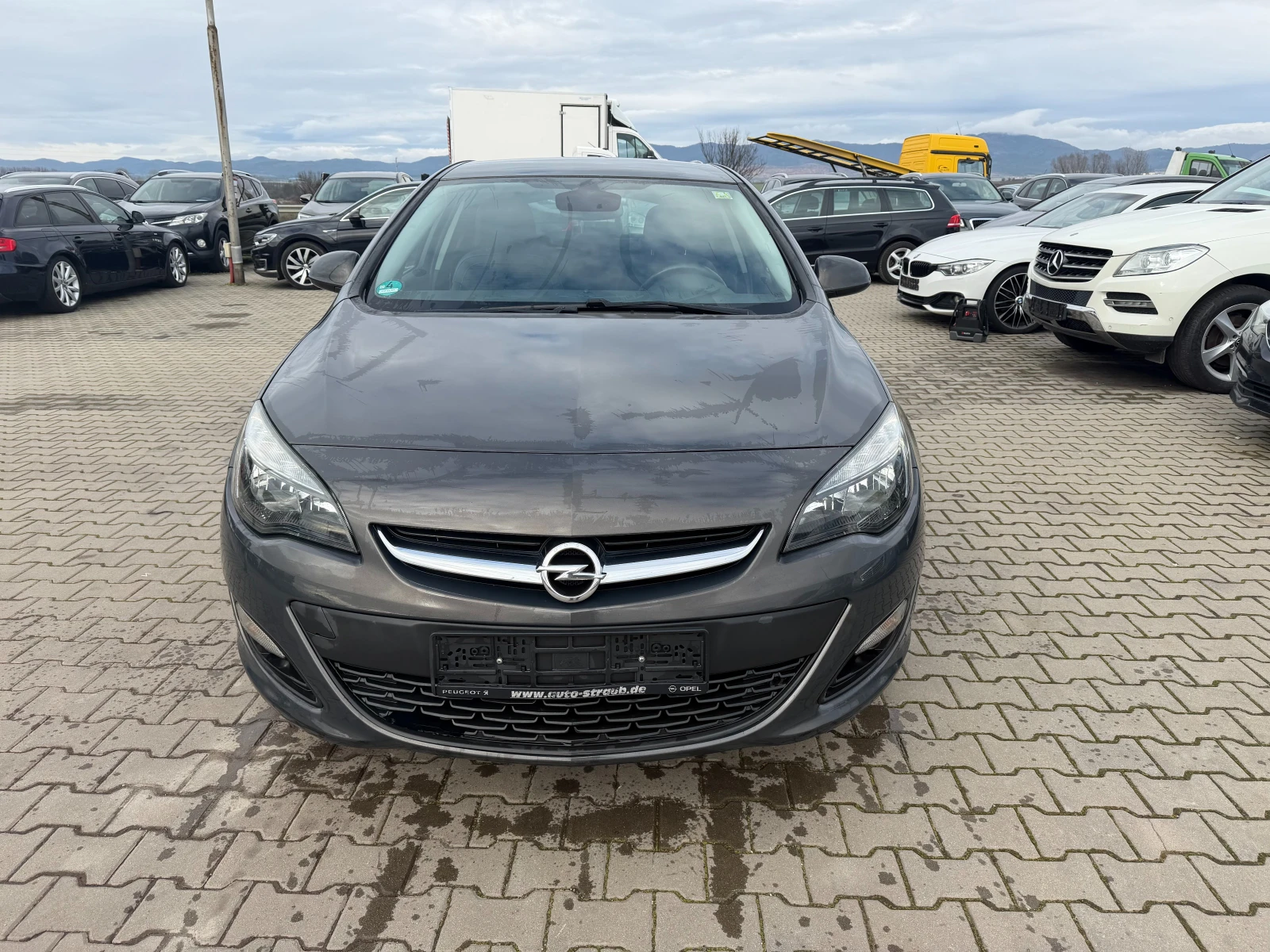 Opel Astra 1.6CDTI NAVI/KOJA EURO 5 - изображение 3