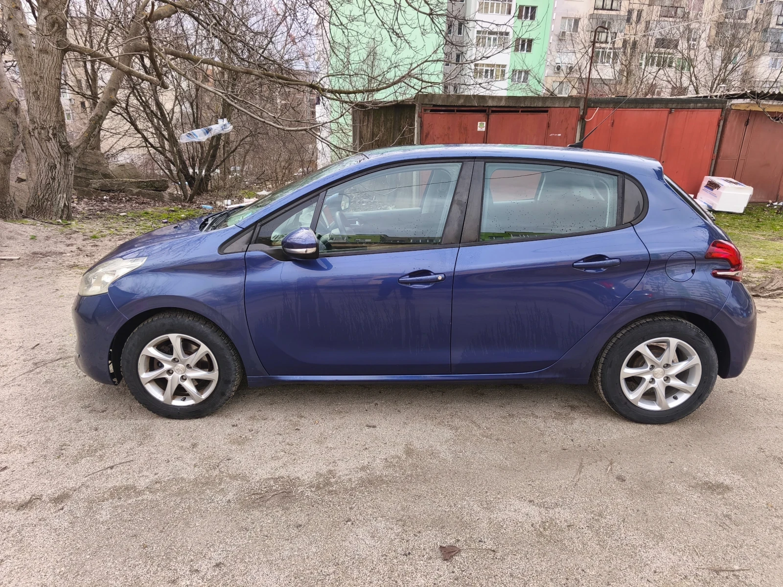 Peugeot 208 1.2  | Mobile.bg � ����������� 5