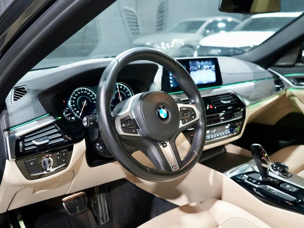 BMW 530E M SPORT * * HEAD UP * * СЕРВИЗНА КНИЖКА * *  - изображение 8