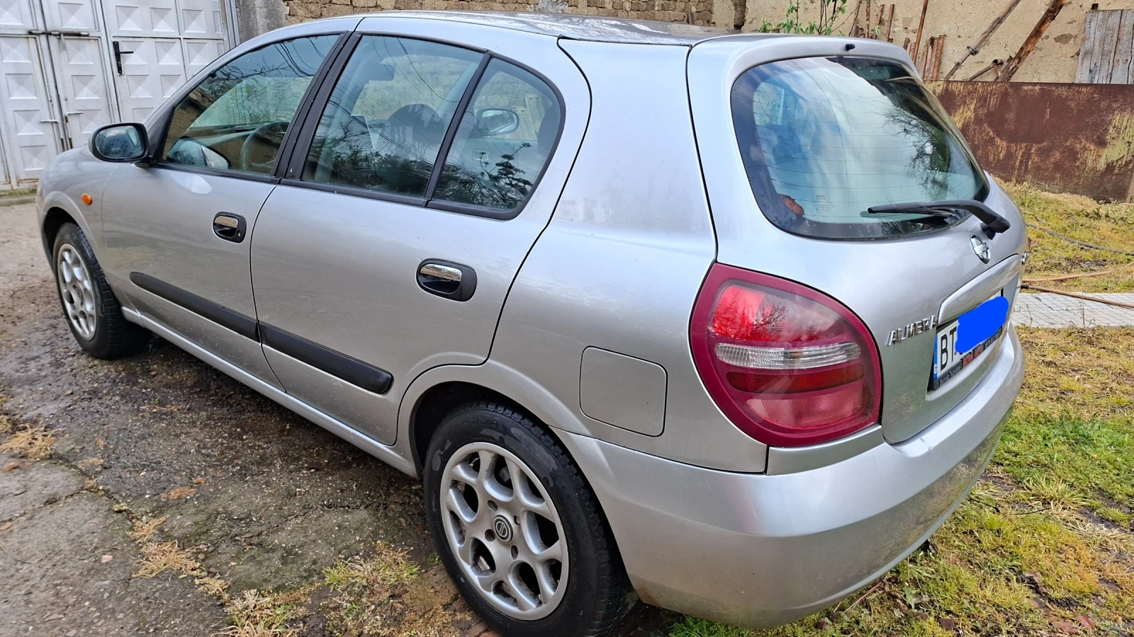 Nissan Almera, снимка 3 - Автомобили и джипове - 54237765