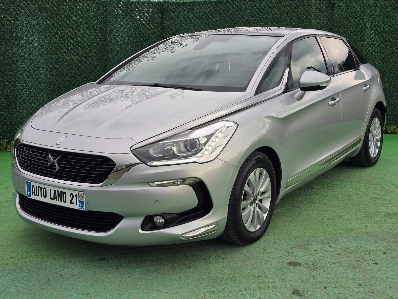 Citroen DS5 1.6BlueHDI* 120кс* AUTOMATIC* FACE LIFT