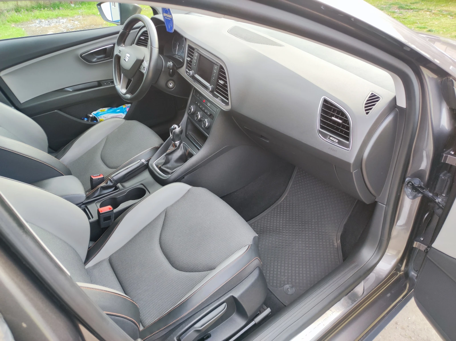 Seat Leon X-perience 2.0TDi 150к.с. 4x4 euro6 155000km, снимка 9 - Автомобили и джипове - 54708593
