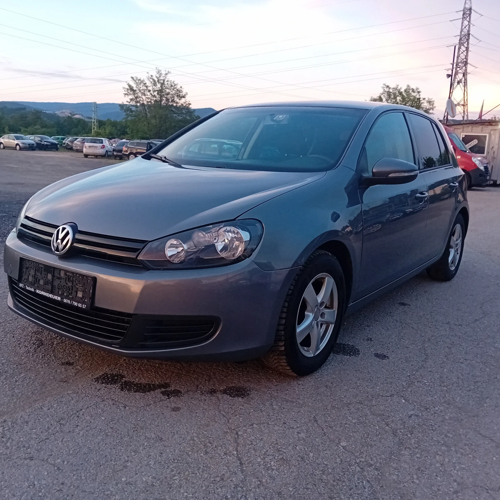 VW Golf 1.6 TDI 105k.