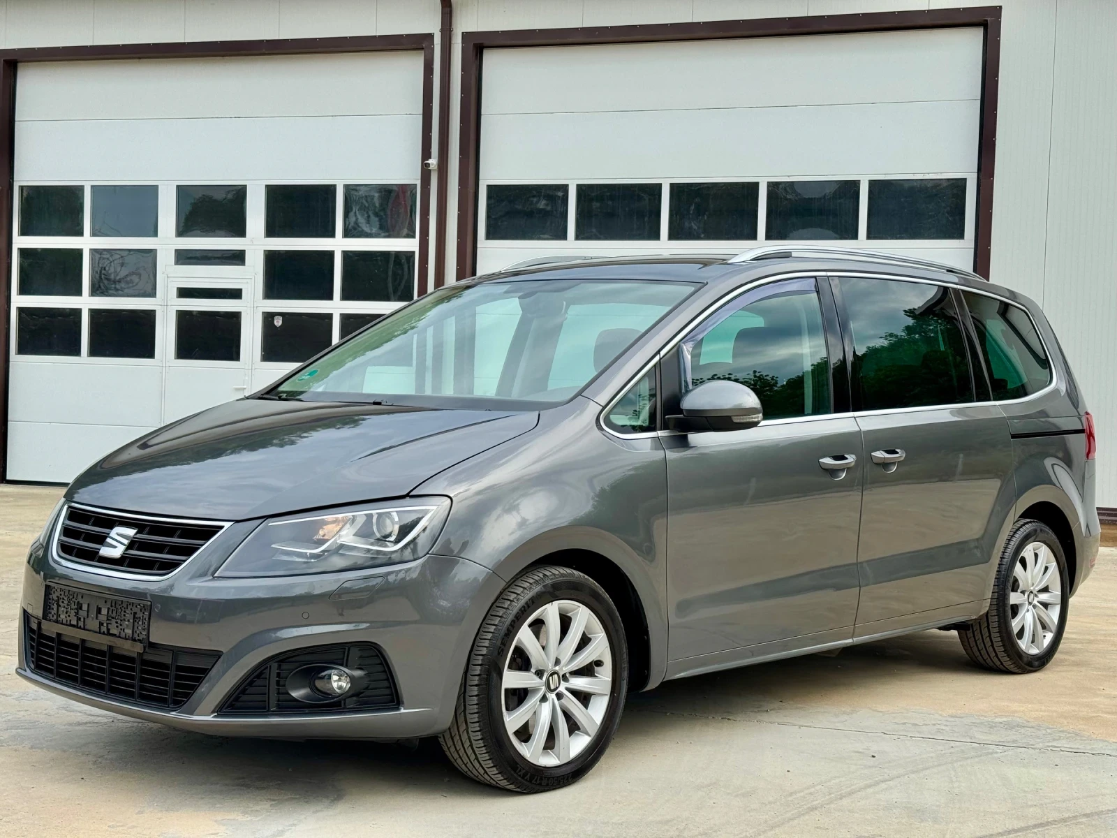 Seat Alhambra * 2.0TDI* 150ks* FACE* DSG-6* 7-Местен* FULL* , снимка 3 - Автомобили и джипове - 54877275