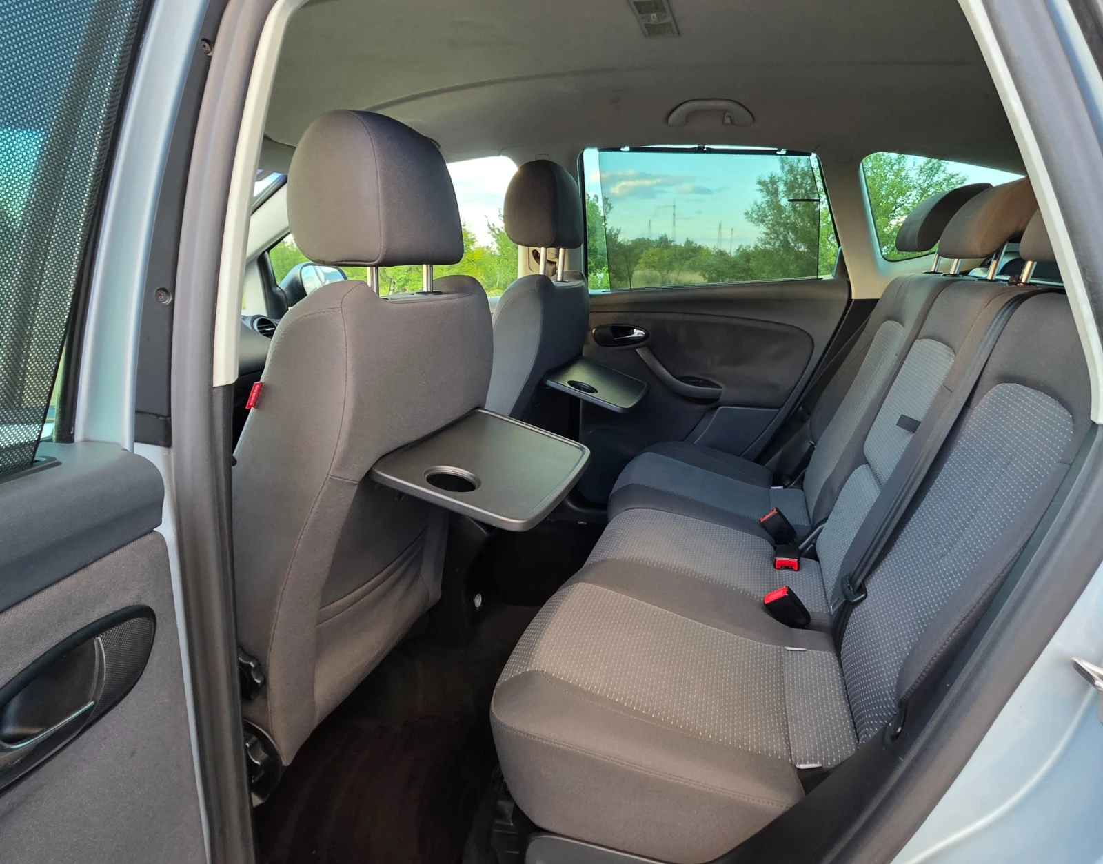 Seat Altea 1.9 TDI 105ks XL, снимка 10 - Автомобили и джипове - 54897345