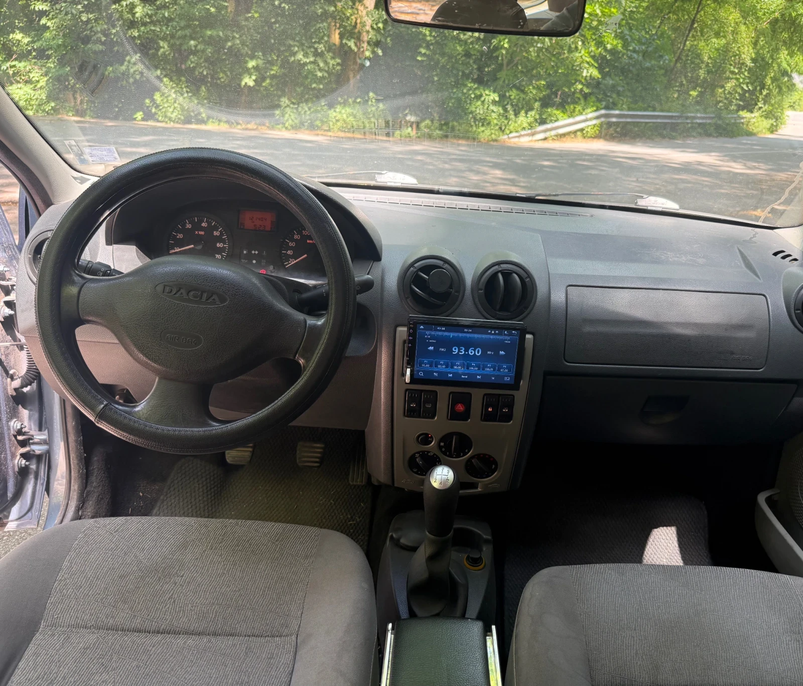 Dacia Logan 1.6. MPI, снимка 6 - Автомобили и джипове - 55121020