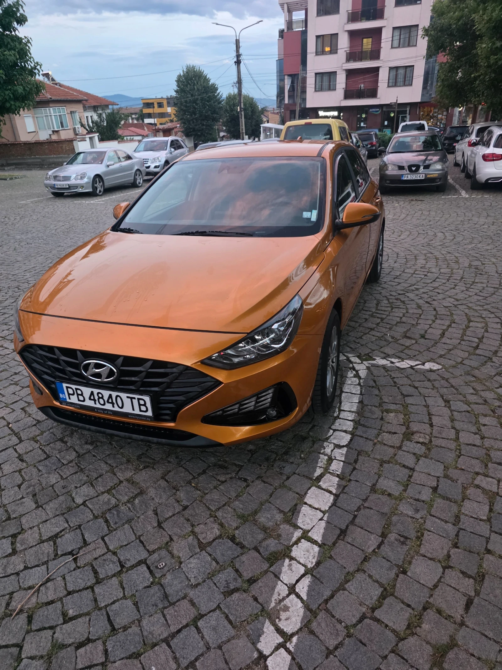 Hyundai I30 Хечбег, снимка 2 - Автомобили и джипове - 55256872