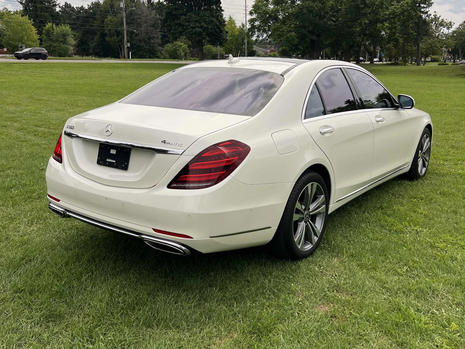 Mercedes-Benz S 560 ПРОГНОЗНА ЦЕНА до БГ, снимка 16 - Автомобили и джипове - 55729570