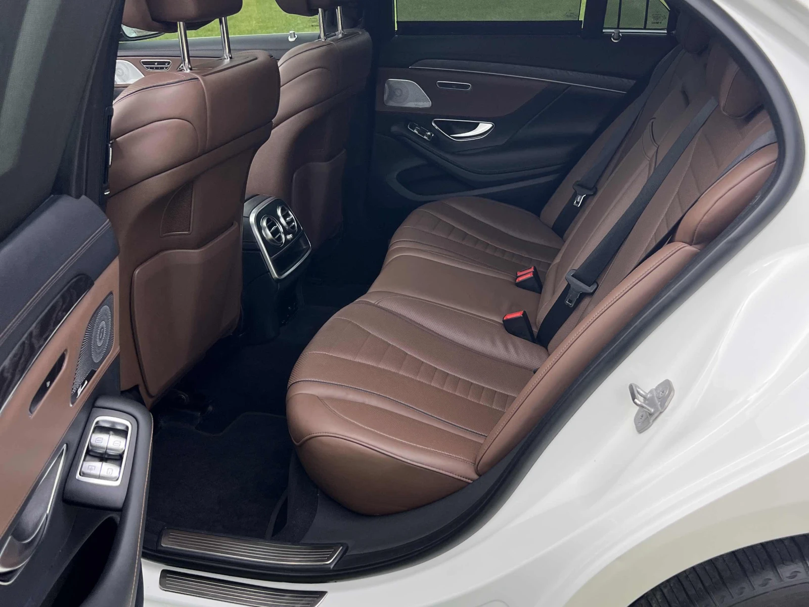 Mercedes-Benz S 560 ПРОГНОЗНА ЦЕНА до БГ, снимка 12 - Автомобили и джипове - 55729570