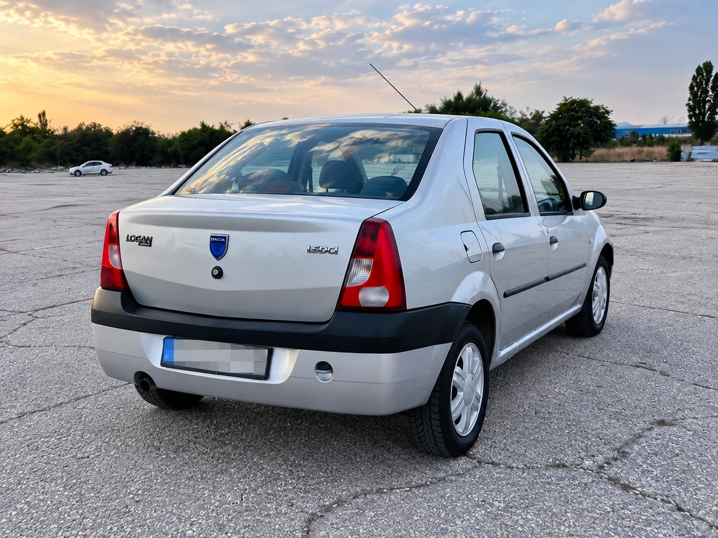 Dacia Logan Dacia Logan 1.5 dCi | 2007 г. | Дизел | 241 000 км, снимка 7 - Автомобили и джипове - 56055495