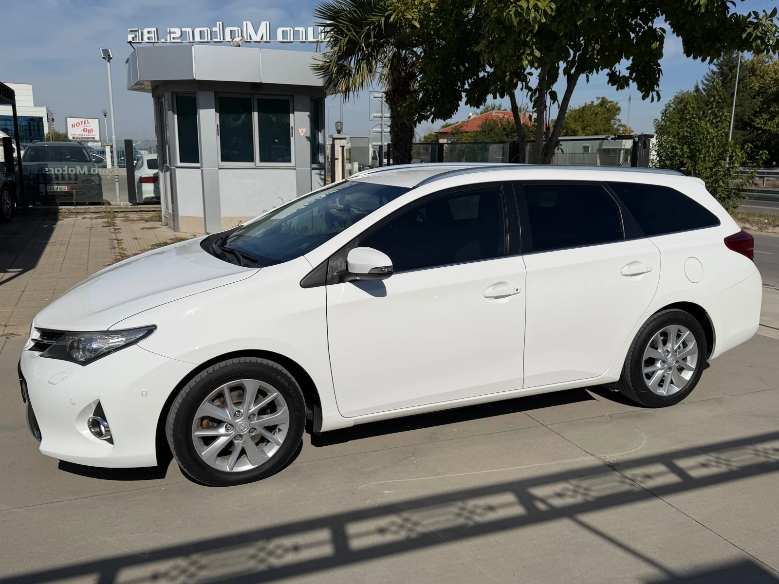 Toyota Auris 2.0D-4D | Mobile.bg � ����������� 7