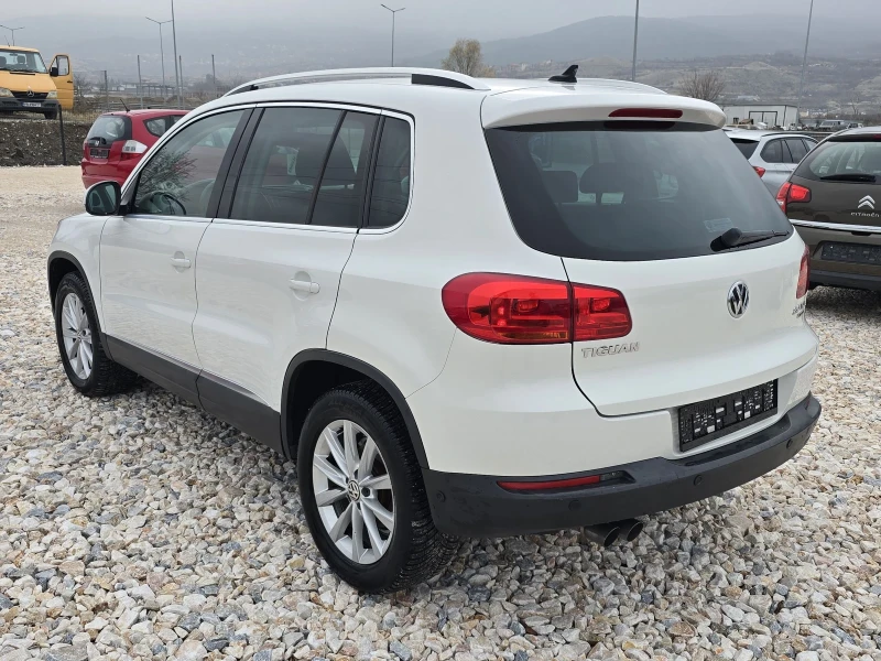 VW Tiguan 2.0TDI/HIGH-LINE/4X4/ РЪЧКА/НАВИГАЦИЯ/НОВА, снимка 4 - Автомобили и джипове - 47709445