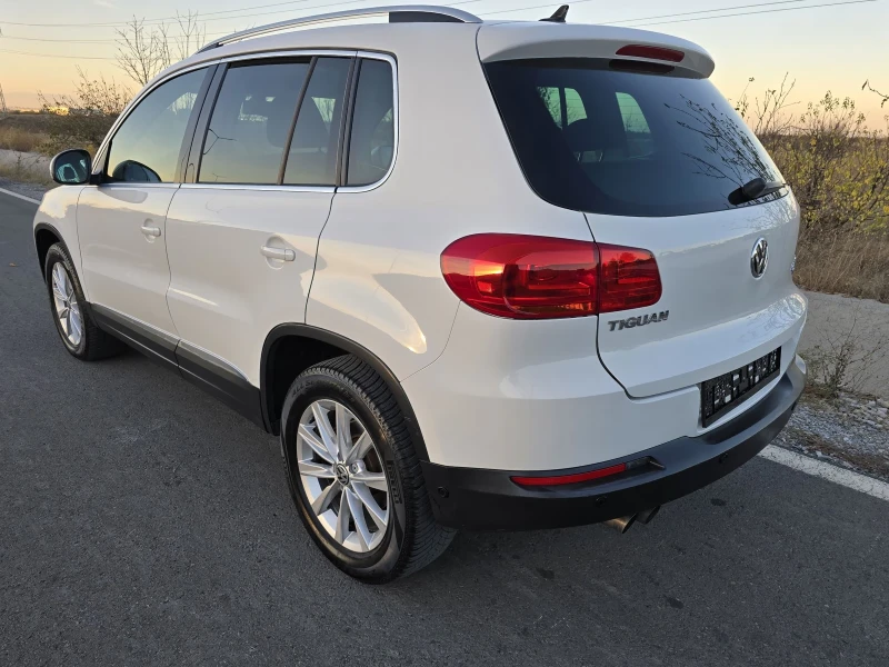 VW Tiguan 2.0TDI/HIGH-LINE/4X4/ РЪЧКА/НАВИГАЦИЯ/НОВА, снимка 6 - Автомобили и джипове - 47709445