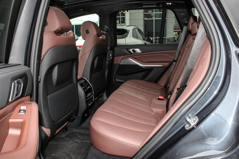 BMW X5 xDrive40i KEYLESS* PANO* ПОДГРЕВ* CAM* BLINDSPOT* , снимка 15 - Автомобили и джипове - 52611424