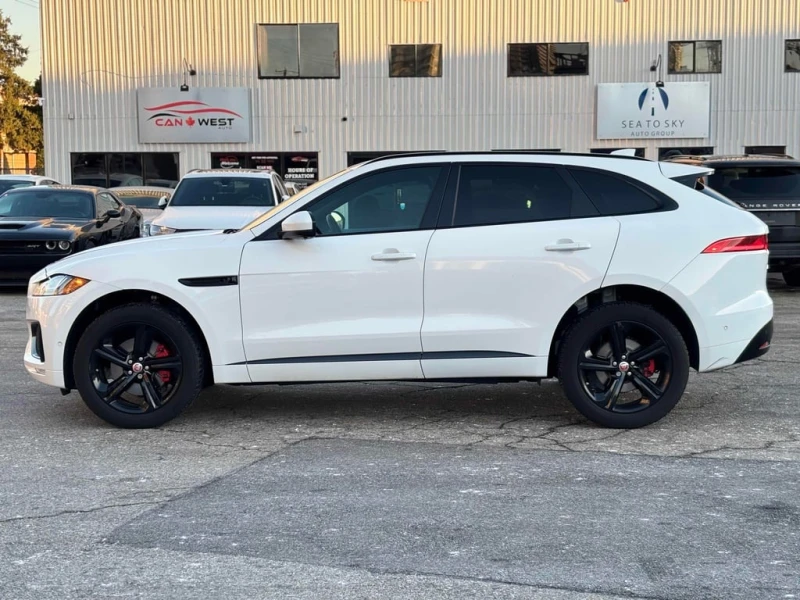 Jaguar F-PACE * S * CARFAX * БЕЗ ПЪРВОНАЧАЛНА ВНОСКА, снимка 2 - Автомобили и джипове - 53176546