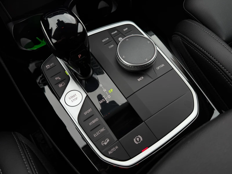 BMW X3 30e Exclusive Facelift, снимка 11 - Автомобили и джипове - 53203733