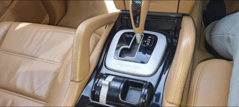 Porsche Cayenne 3.6, снимка 12 - Автомобили и джипове - 53559402