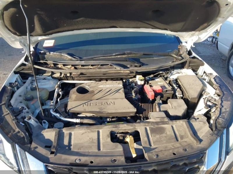 Nissan Rogue 1.5l Sl Fwd, снимка 10 - Автомобили и джипове - 53573096