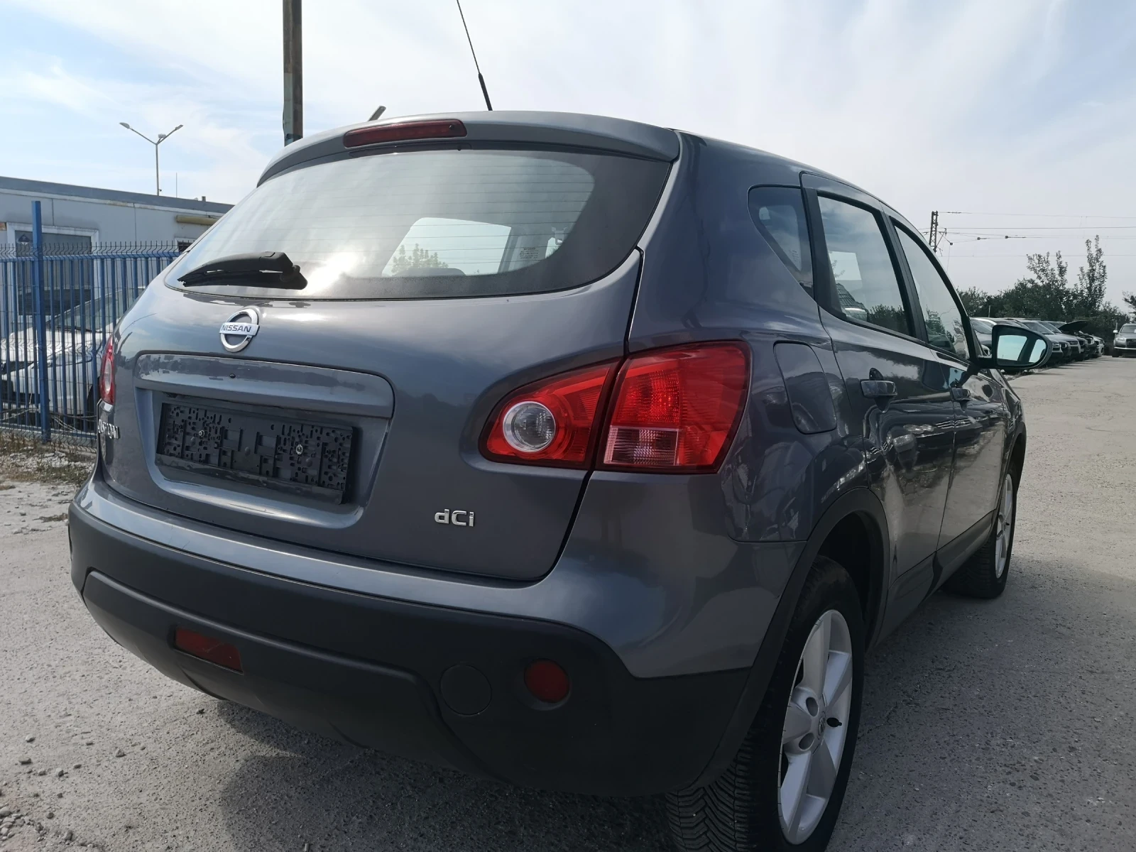 Nissan Qashqai 2.0 150 кс. FOUL - изображение 6