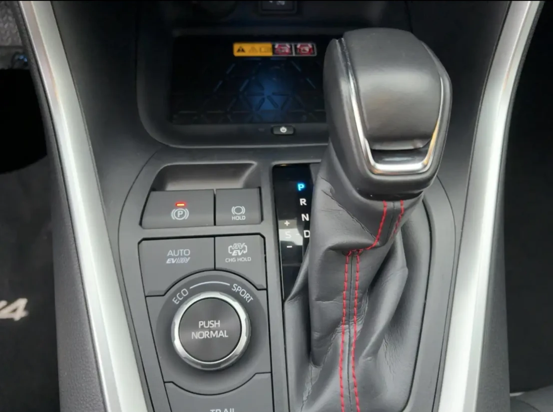 Toyota Rav4 2.5-PHEV/306HP/COMFORT/4X4/CAM/KLESS/745b | Mobile.bg   14