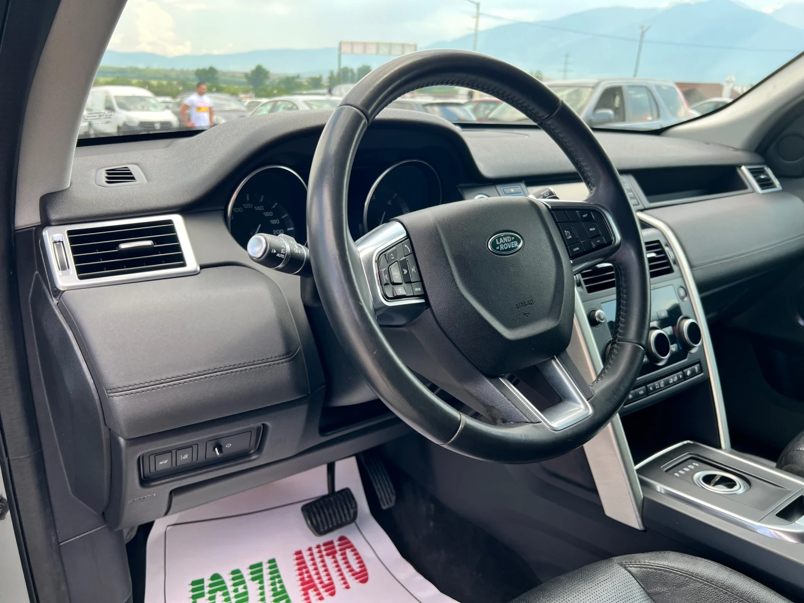 Land Rover Discovery Sport 2.2D-4X4-7 МЕСТА - изображение 8