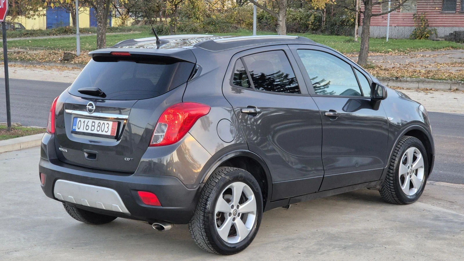 Opel Mokka 1.6CDTI 136К.С* АВТОМАТИК* НАВИГАЦИЯ* ЕВРО6В - изображение 7