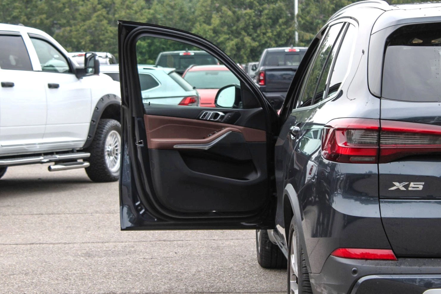 BMW X5 xDrive40i KEYLESS* PANO* ПОДГРЕВ* CAM* BLINDSPOT*  - изображение 6