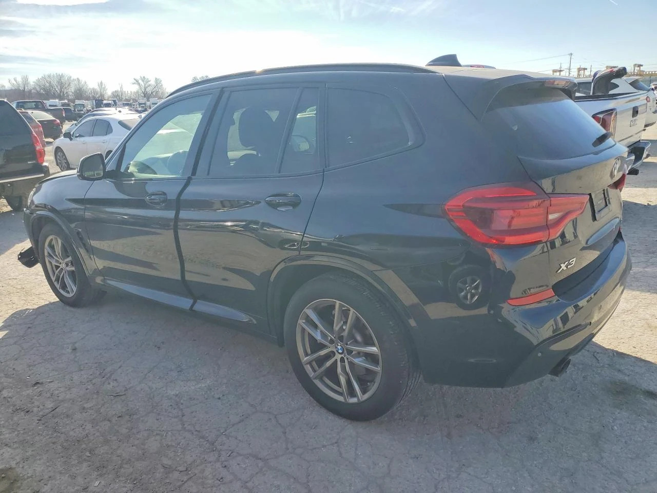 BMW X3 2.0l xDrive30I, снимка 2 - Автомобили и джипове - 54120016