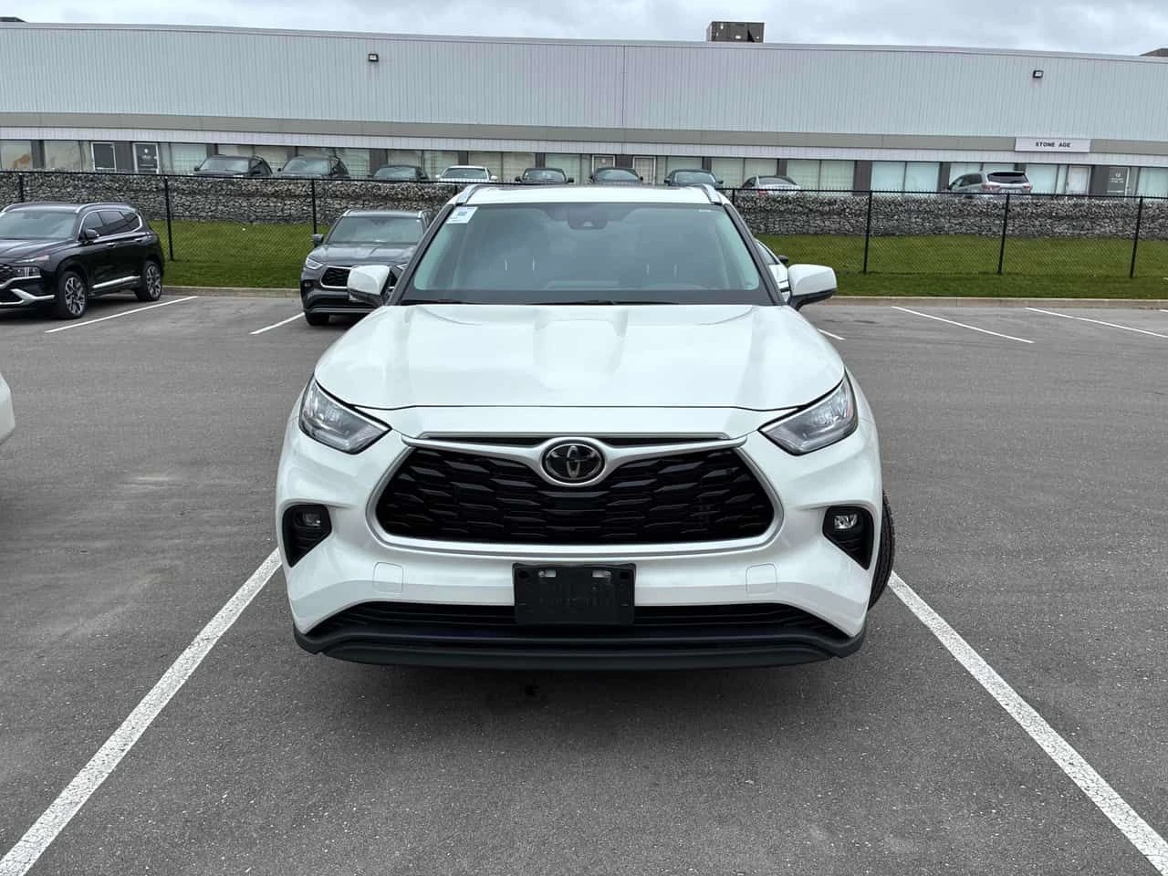Toyota Highlander * XLE * CARFAX * ПОДГРЕВИ * ПАНО * KEYLESS, снимка 6 - Автомобили и джипове - 54618622
