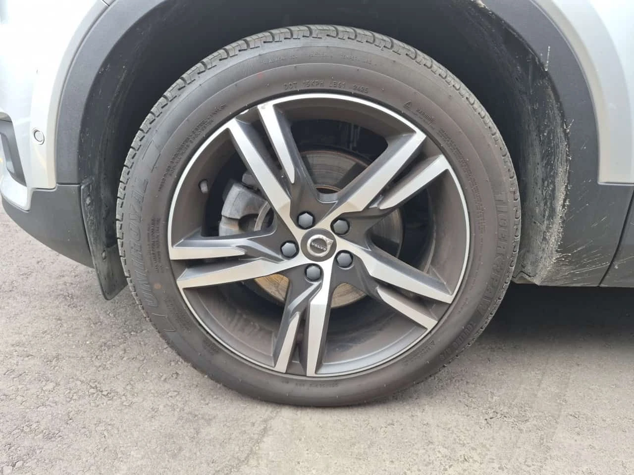 Volvo XC40 R DESIGN/CARFAX/АЛКАНТАРА/ПАНО/ПОДГРЕВ/, снимка 6 - Автомобили и джипове - 55590422