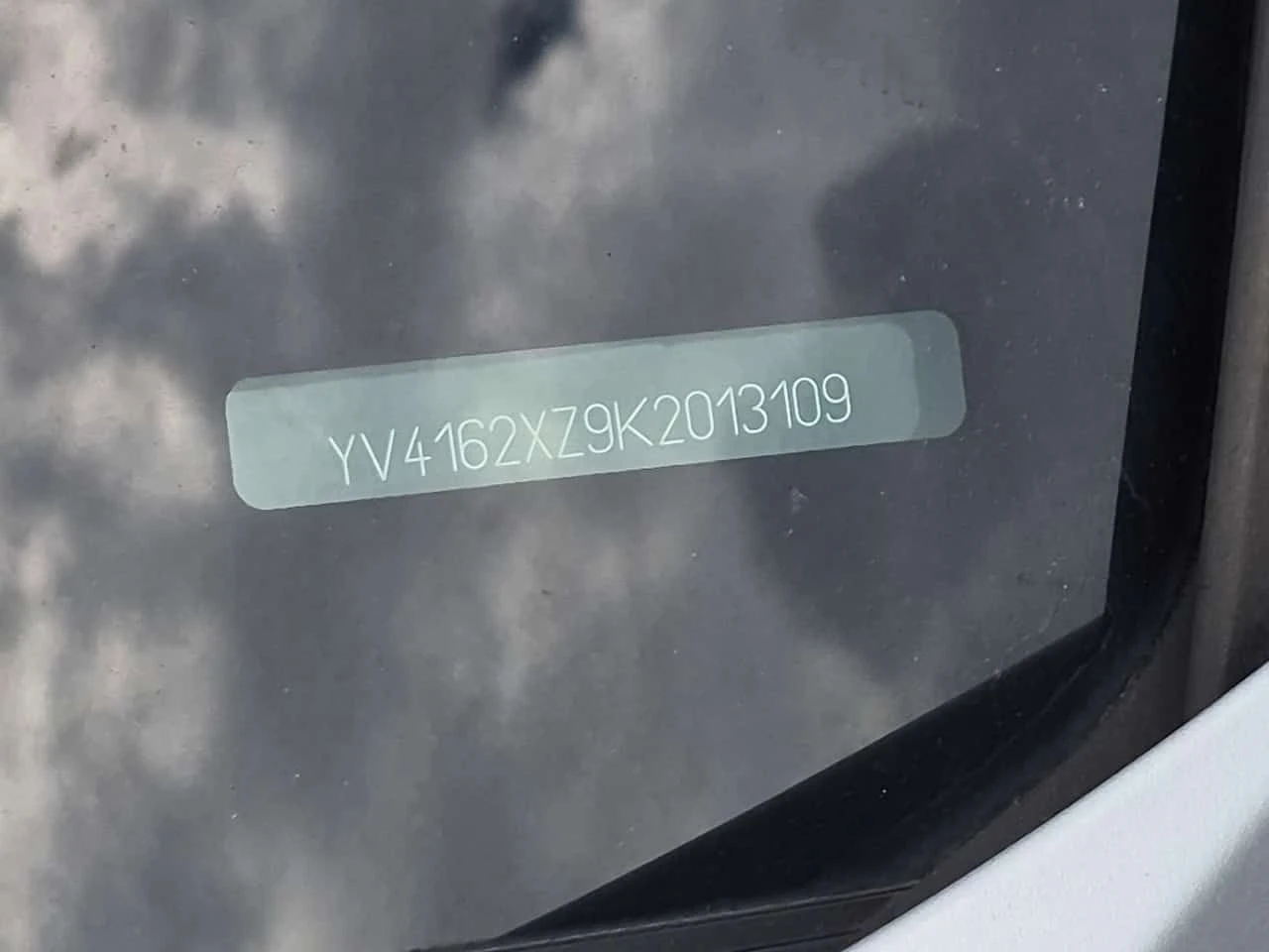Volvo XC40 R DESIGN/CARFAX/АЛКАНТАРА/ПАНО/ПОДГРЕВ/, снимка 16 - Автомобили и джипове - 55590422