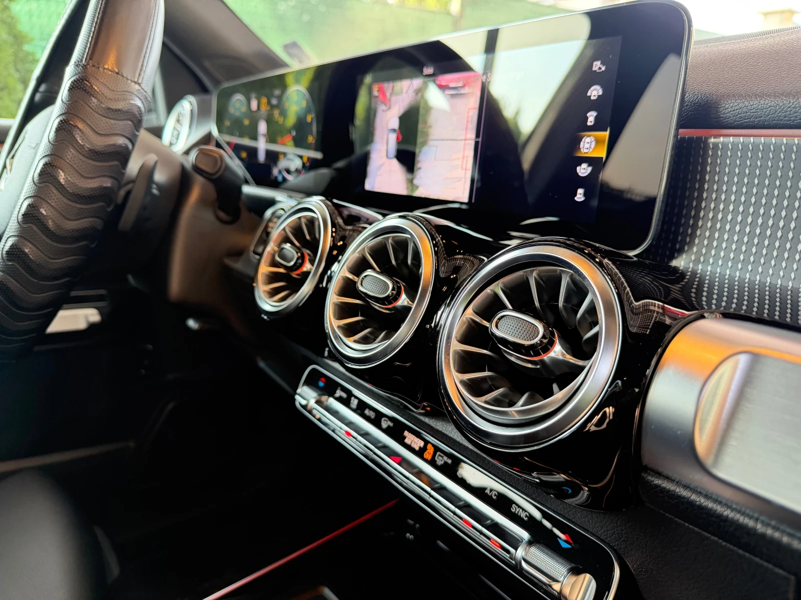 Mercedes-Benz GLB 250 6+ 1 PANO 4Matic  | Mobile.bg � ����������� 9