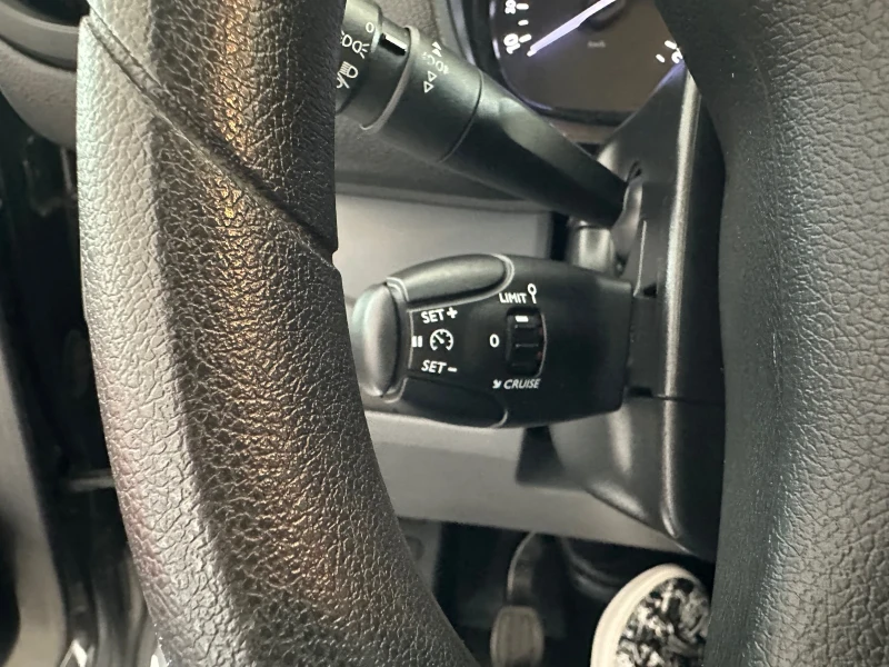 Toyota Proace, снимка 13 - Бусове и автобуси - 49927270