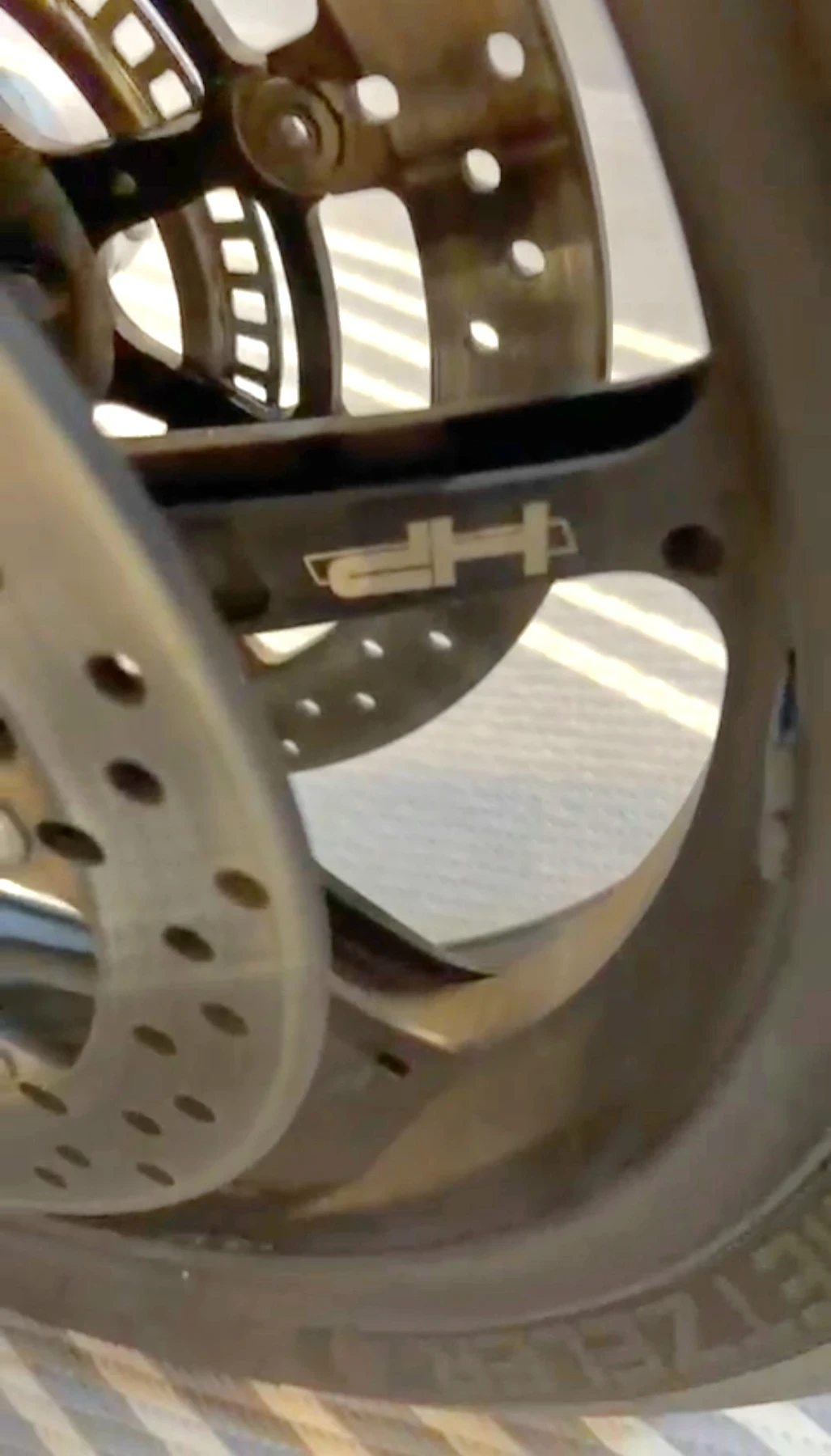 BMW S 1000RR - изображение 5