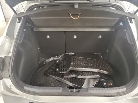 Toyota Corolla CVT| ПОДГРЕВИ| ЗАДНА КАМЕРА| 2 КЛЮЧА| , снимка 13