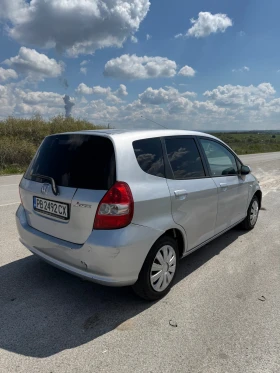 Honda Jazz Климатик - 2299 € / 4496.45 лв. - 39384346 7