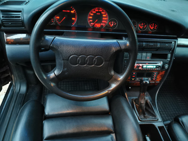 Audi 100 2.5 TDI, снимка 7 - Автомобили и джипове - 45079318