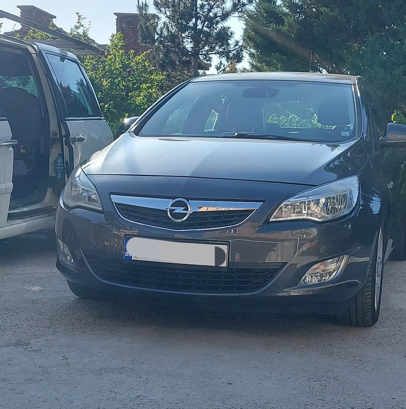 Opel Astra J, 6 скорости, LPG