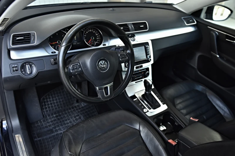 VW Passat 2.0 TDI, снимка 9 - Автомобили и джипове - 47368956