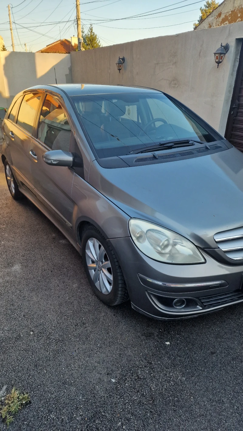 Mercedes-Benz B 200, снимка 4 - Автомобили и джипове - 47842306