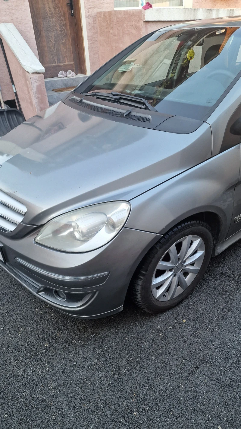 Mercedes-Benz B 200, снимка 2 - Автомобили и джипове - 49510821