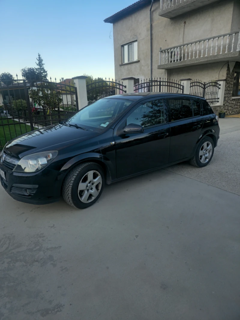 Opel Astra, снимка 1 - Автомобили и джипове - 47847723