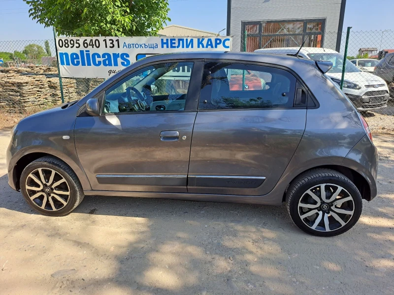 Renault Twingo 1.0 i, снимка 3 - Автомобили и джипове - 48137909