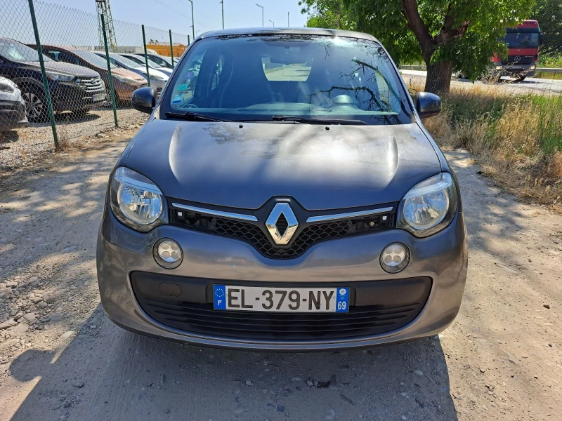 Renault Twingo 1.0 i, снимка 2 - Автомобили и джипове - 48137909